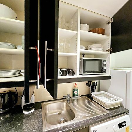 Modern Hyde Park Home With Private Entrance & Private Back Patio Near Bayswater & Paddington Stations London Exterior foto