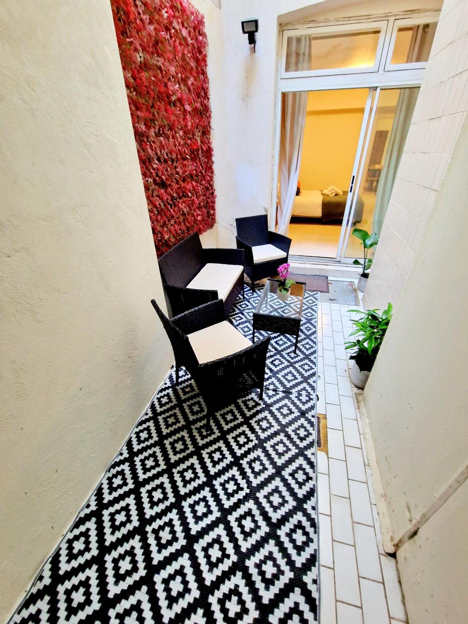 Modern Hyde Park Home With Private Entrance & Private Back Patio Near Bayswater & Paddington Stations London Exterior foto