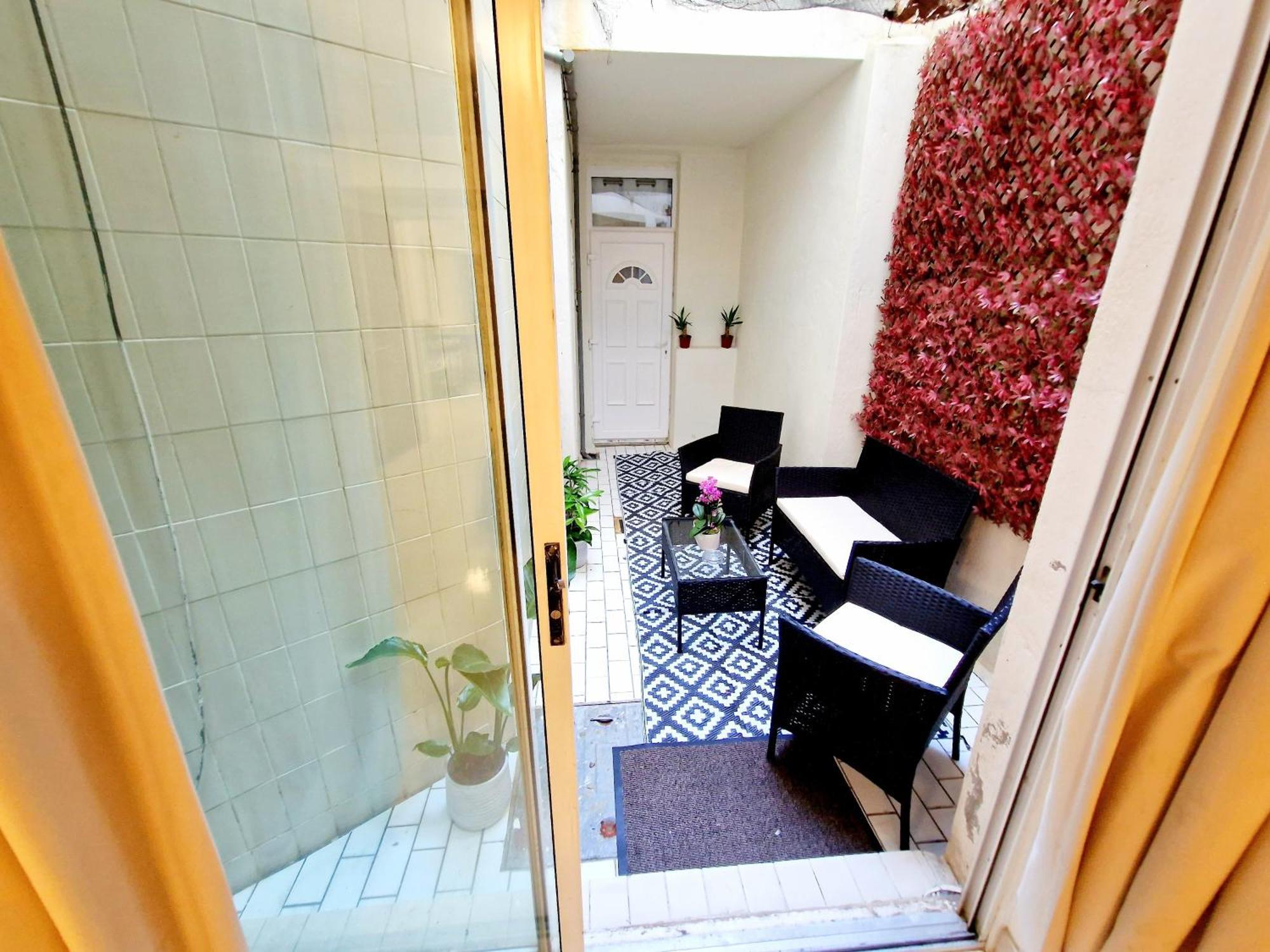 Modern Hyde Park Home With Private Entrance & Private Back Patio Near Bayswater & Paddington Stations London Exterior foto