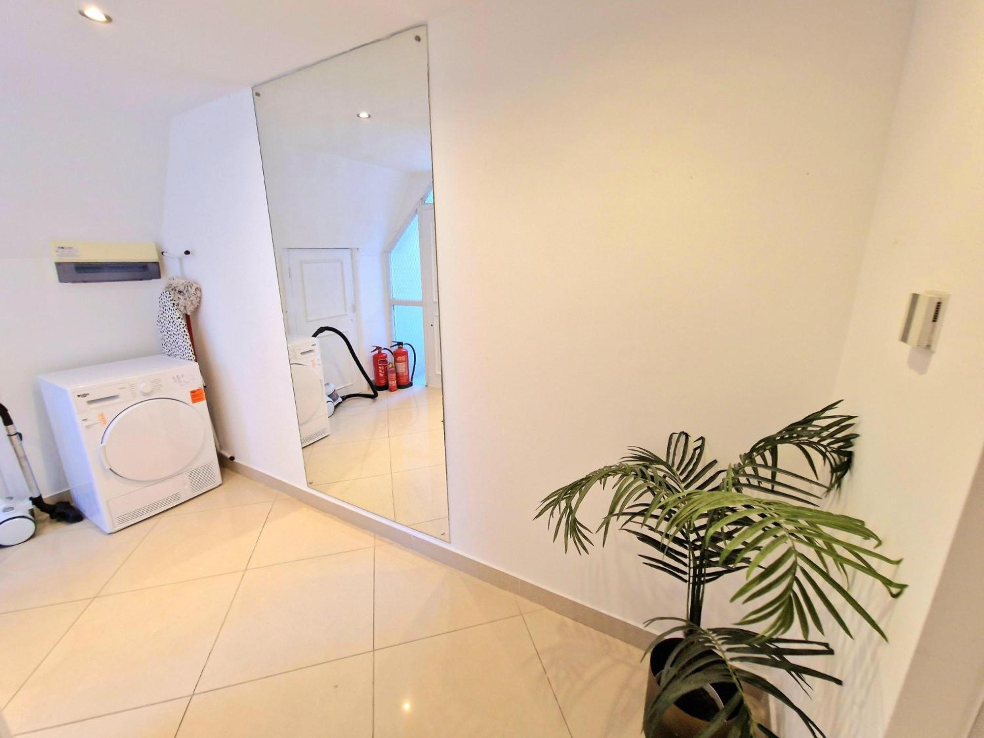 Modern Hyde Park Home With Private Entrance & Private Back Patio Near Bayswater & Paddington Stations London Exterior foto