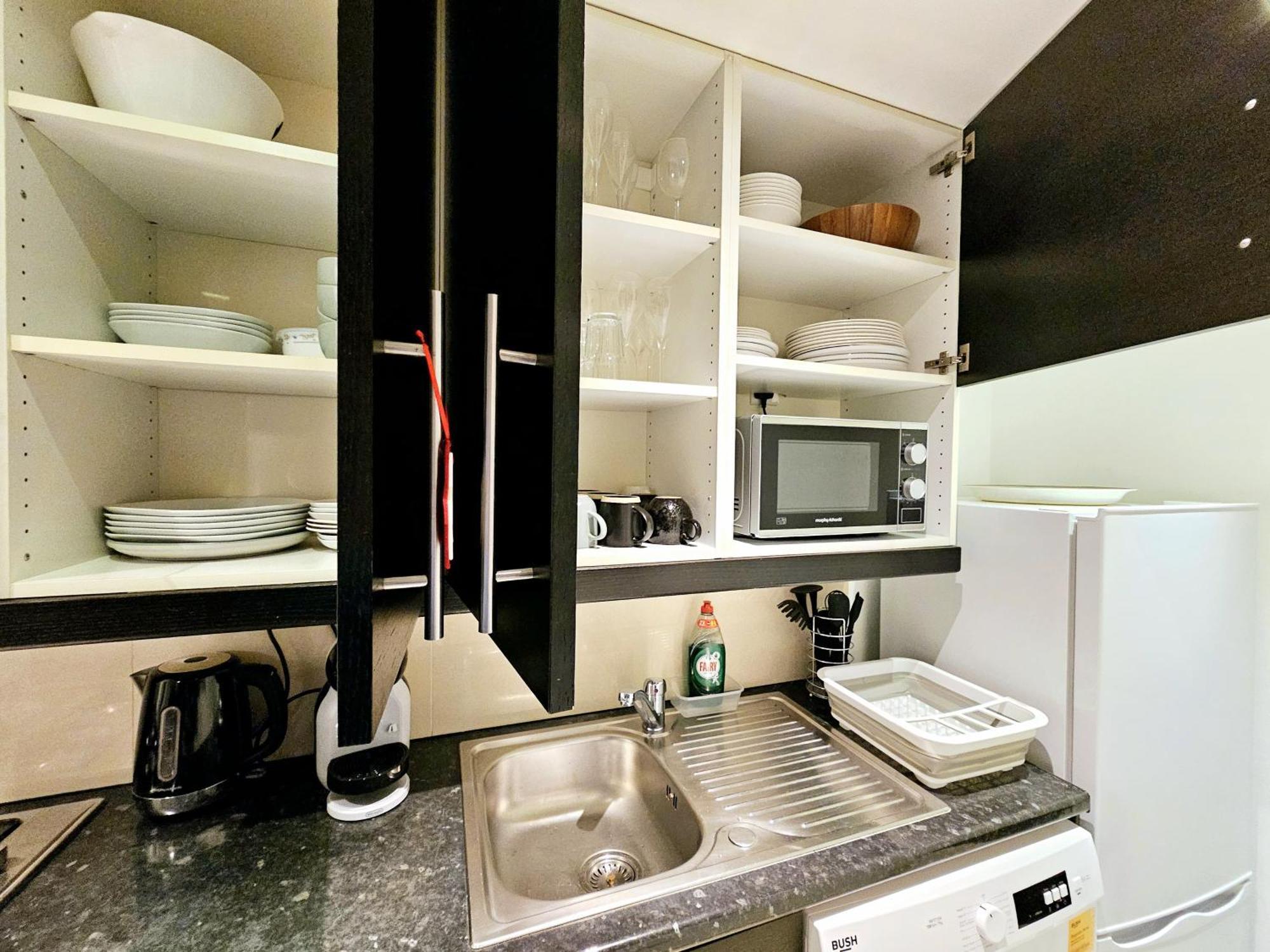 Modern Hyde Park Home With Private Entrance & Private Back Patio Near Bayswater & Paddington Stations London Exterior foto